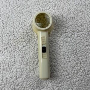 Vintage Balloon Illuminated Magnifying Glass Cream Handheld Lighted Magnifier‎